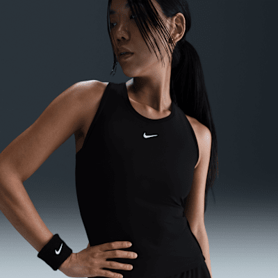 ナイキ　テニスウェア　レディース Nike Victory Women's Dri-FIT Tennis Tank Top. Nike.com